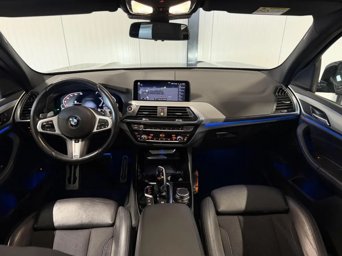 xDrive30e High Executive M-sport Pano Trekhaak Camera