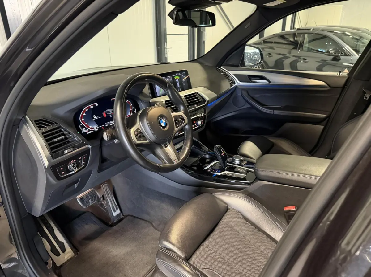 xDrive30e High Executive M-sport Pano Trekhaak Camera