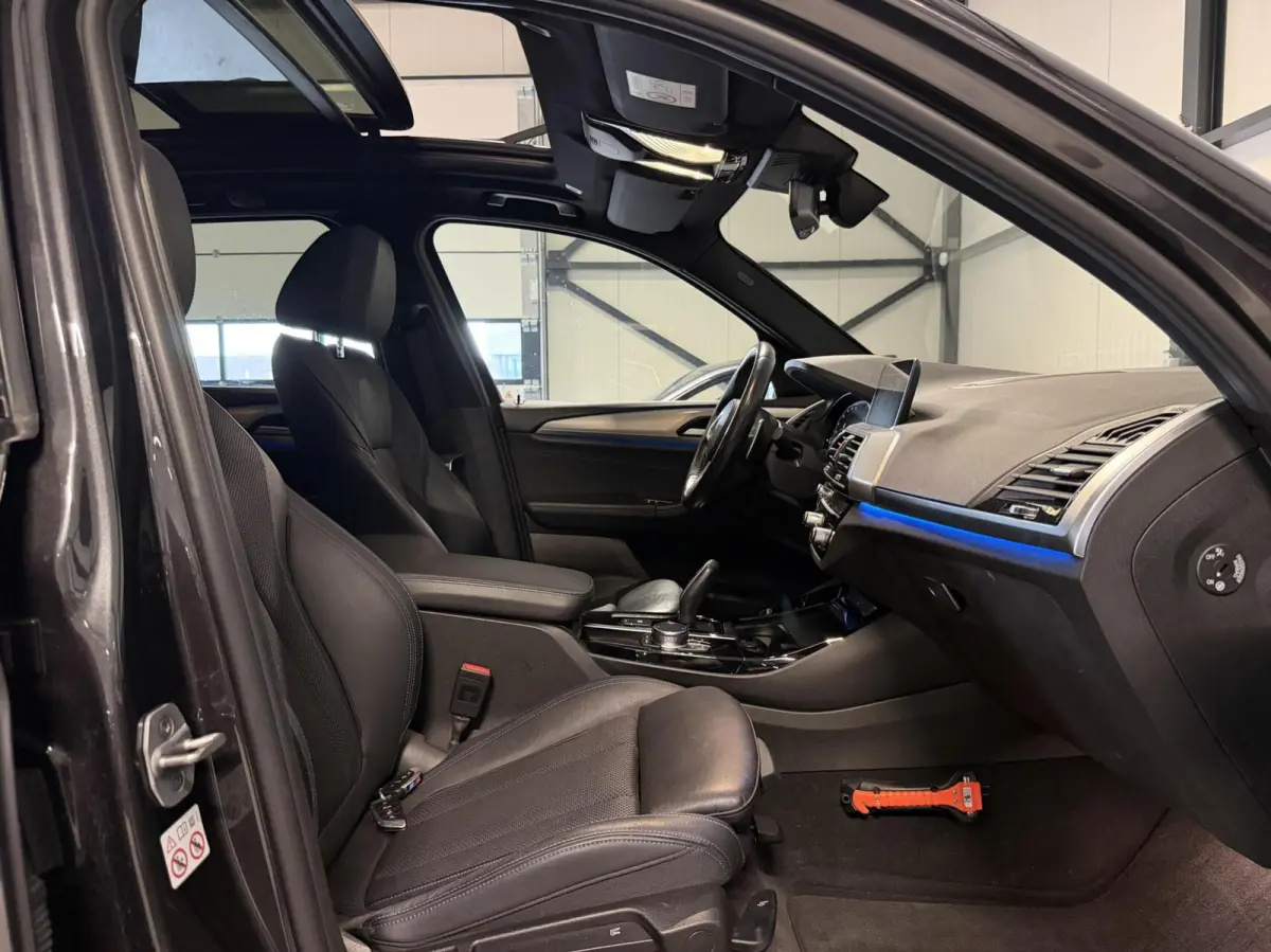 xDrive30e High Executive M-sport Pano Trekhaak Camera