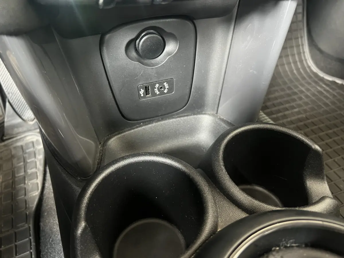 1.5 One Business | AUTOMAAT | NAVI | PDC V+A | CRUISE CONTROL | CLIMATE CONTROL | LMV 16'' | STOELVERWARMING | BLUETOOTH | LED