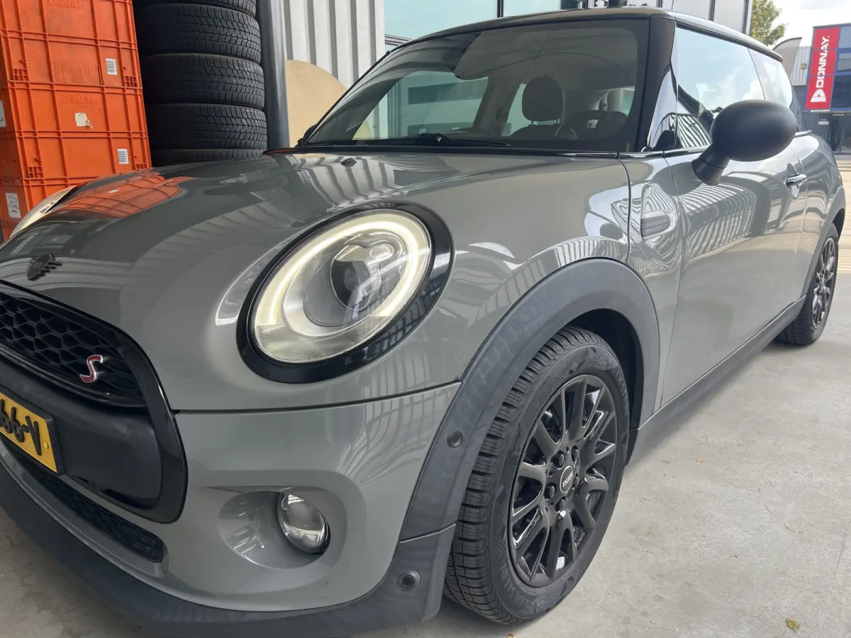 1.5 One Business | AUTOMAAT | NAVI | PDC V+A | CRUISE CONTROL | CLIMATE CONTROL | LMV 16'' | STOELVERWARMING | BLUETOOTH | LED