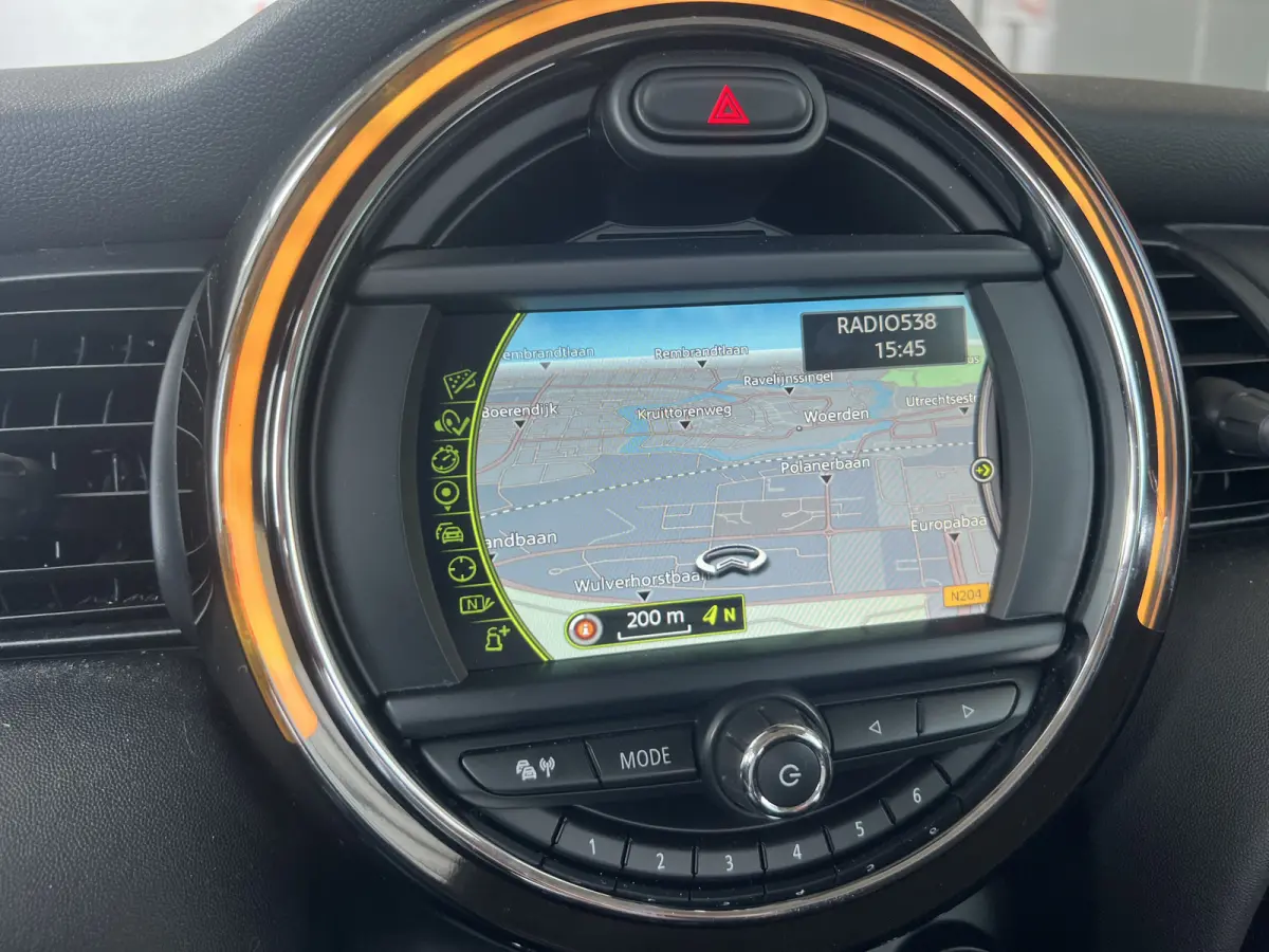 1.5 One Business | AUTOMAAT | NAVI | PDC V+A | CRUISE CONTROL | CLIMATE CONTROL | LMV 16'' | STOELVERWARMING | BLUETOOTH | LED