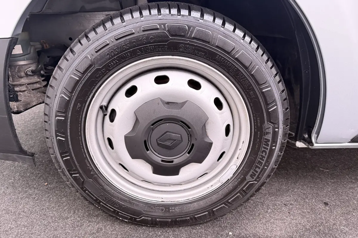 2.0 dCi T29 Comfort 3-Pers Trekhaak Park.sens DAB