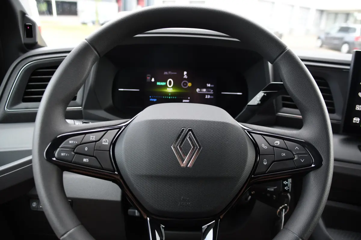 T35 L2H2 Extra long range 87 kWh Camera, Cruise, Carplay, LED, Clima, Stoelverwarming, Laadruimte Betimmering, 143pk, Virtual, Sensoren, Uniek!