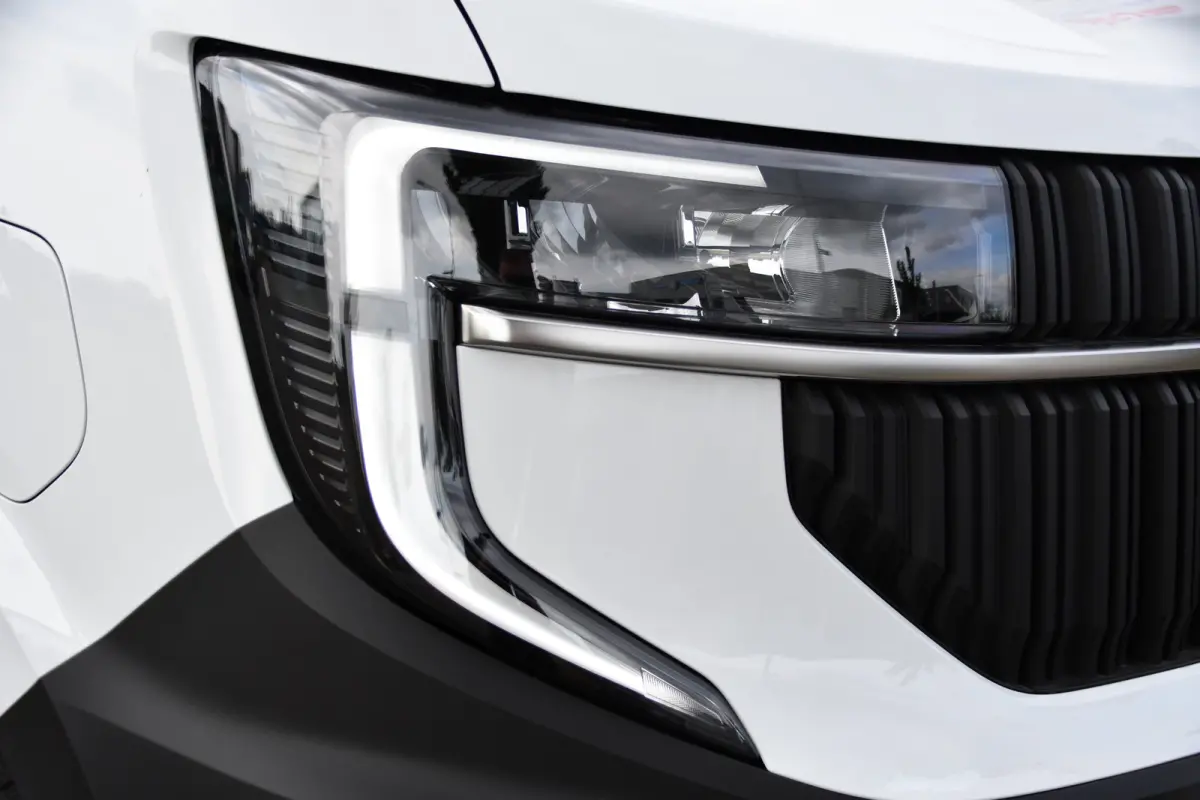 T35 L2H2 Extra long range 87 kWh Camera, Cruise, Carplay, LED, Clima, Stoelverwarming, Laadruimte Betimmering, 143pk, Virtual, Sensoren, Uniek!