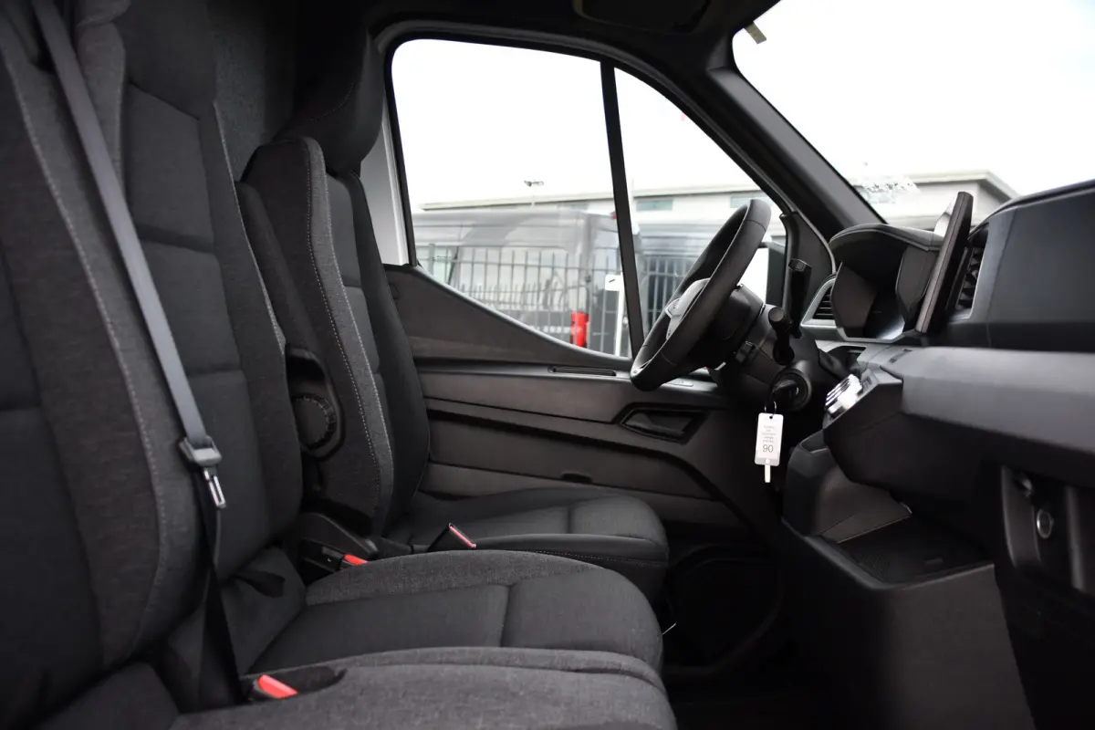 T35 L2H2 Extra long range 87 kWh Camera, Cruise, Carplay, LED, Clima, Stoelverwarming, Laadruimte Betimmering, 143pk, Virtual, Sensoren, Uniek!