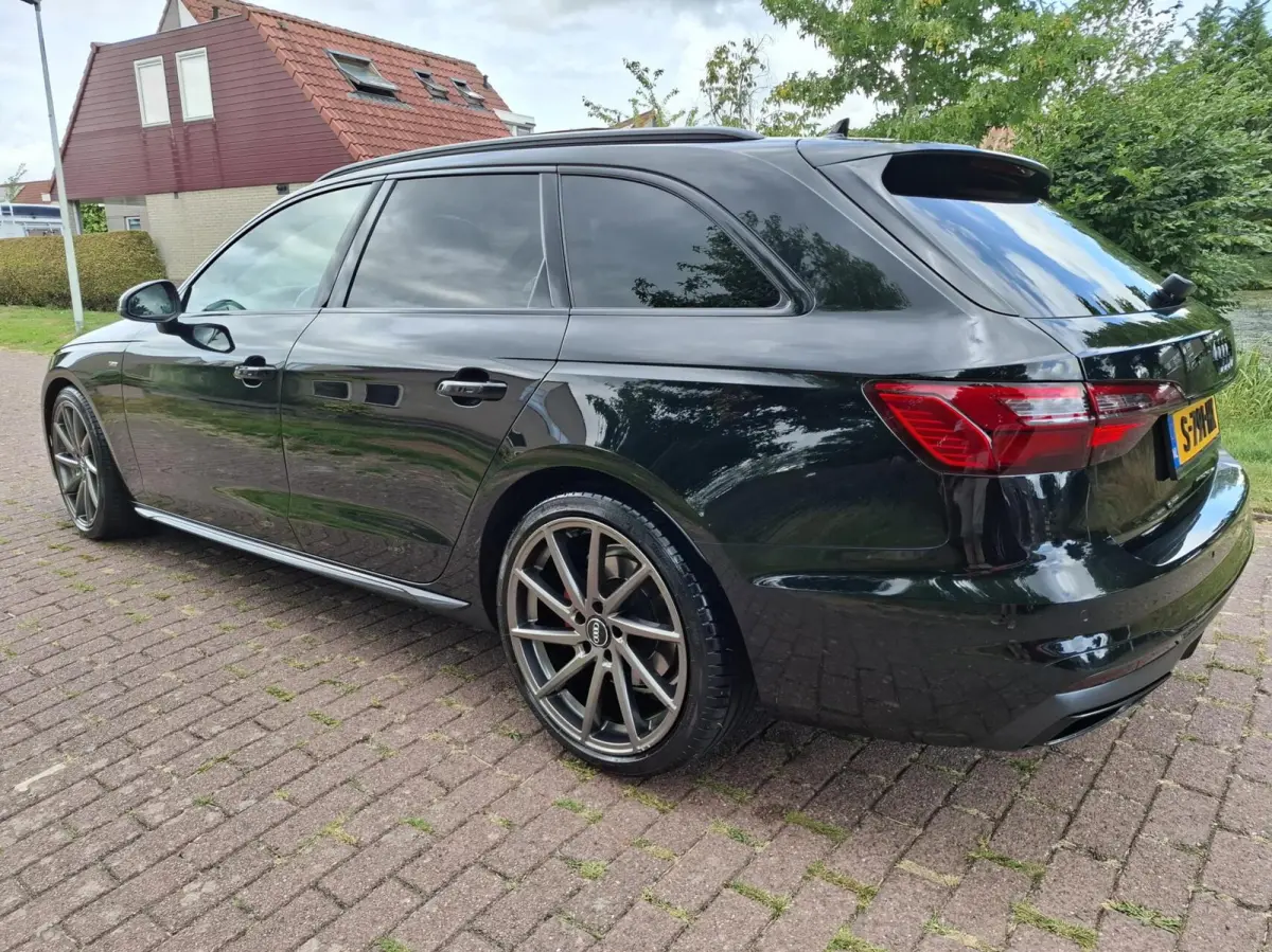 40 TFSI 3x S-Line Launch edition BTW AUTO