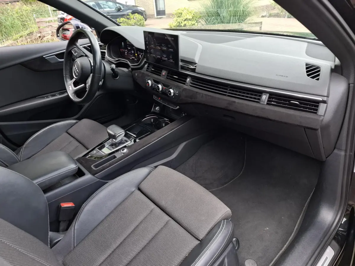 40 TFSI 3x S-Line Launch edition BTW AUTO
