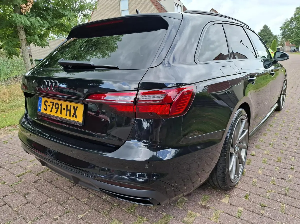 40 TFSI 3x S-Line Launch edition BTW AUTO