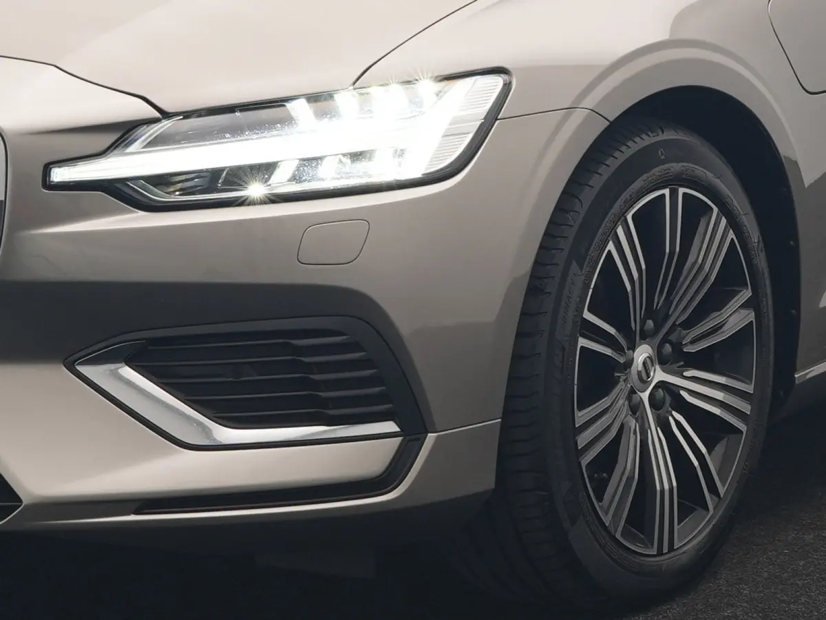 T6 Recharge AWD Inscription PHEV 340pk Dealer O.H | Trekhaak Af Fabriek | Adaptive Cruise | 360 Camera | Head Up | Lederen Sportstoelen Memory & Verkoeling | Keyless | Apple Carplay | Stoel 