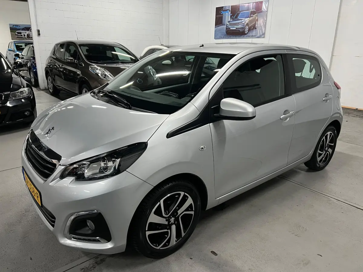 1.0 e-VTi Blue Lease Executive CAMERA / CARPLAY