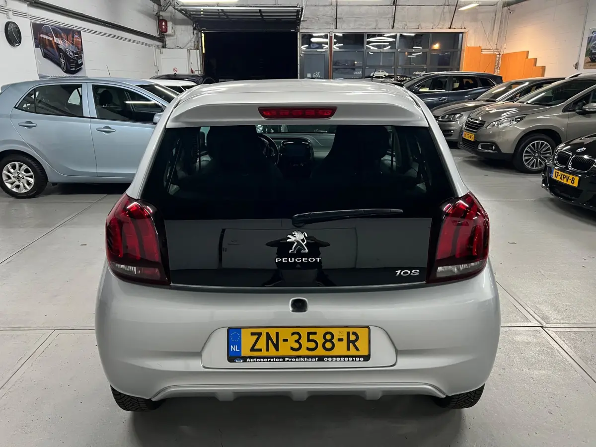 1.0 e-VTi Blue Lease Executive CAMERA / CARPLAY