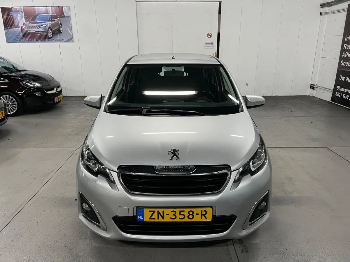 1.0 e-VTi Blue Lease Executive CAMERA / CARPLAY