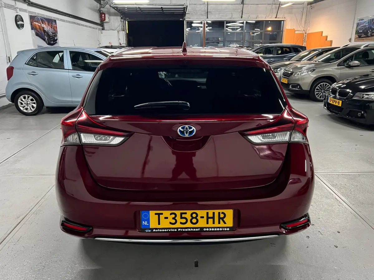 1.8 Hybrid Black Edition Automaat