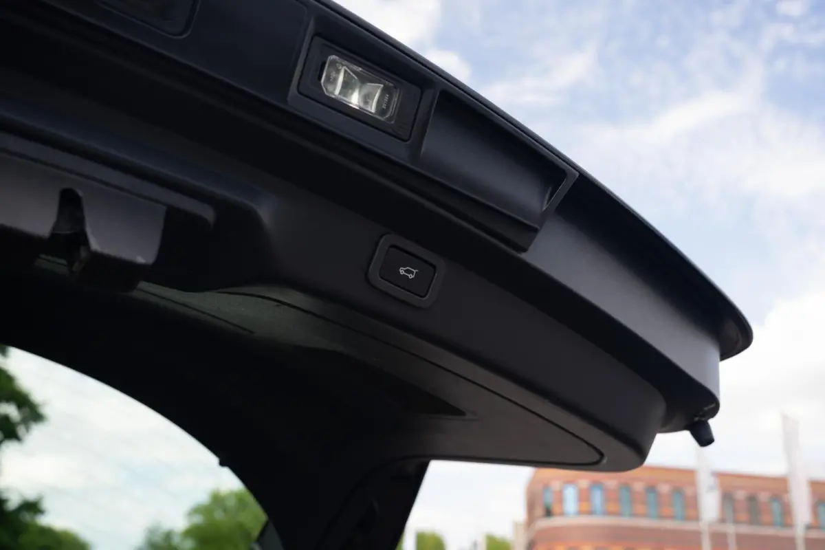 EV400 AWD 90 kWh|Org NL NAP|1ste Eig|Edition SE|Meridian|Leder|LED|CarPlay|Dealer Onderhouden