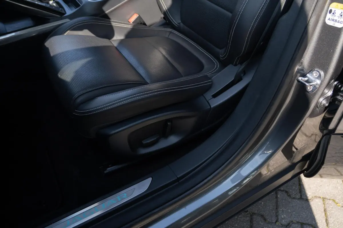 EV400 AWD 90 kWh|Org NL NAP|1ste Eig|Edition SE|Meridian|Leder|LED|CarPlay|Dealer Onderhouden