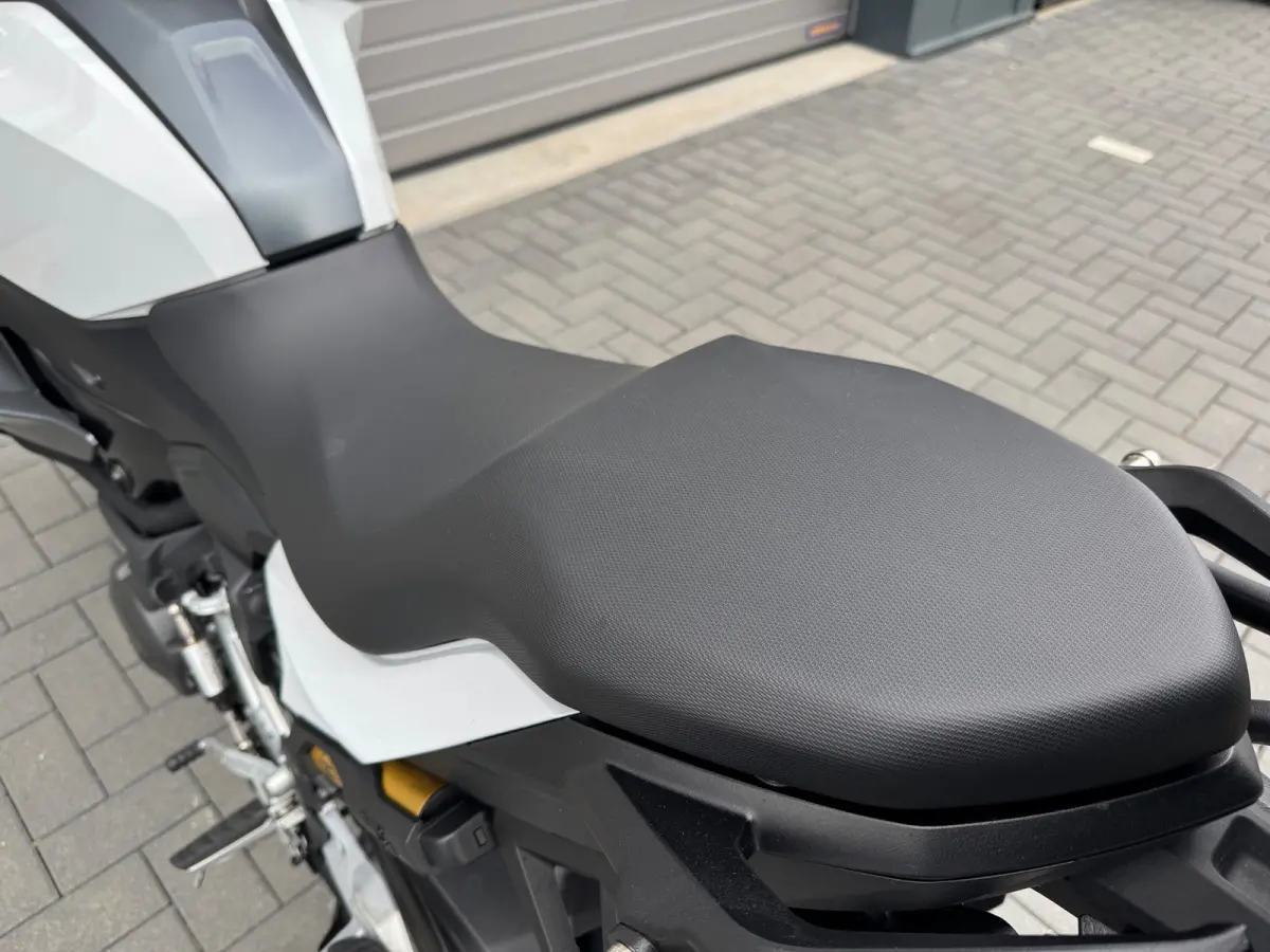 Tour A2 Bomvol Topkoffer
