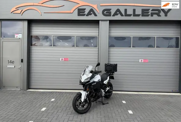 Tour A2 Bomvol Topkoffer