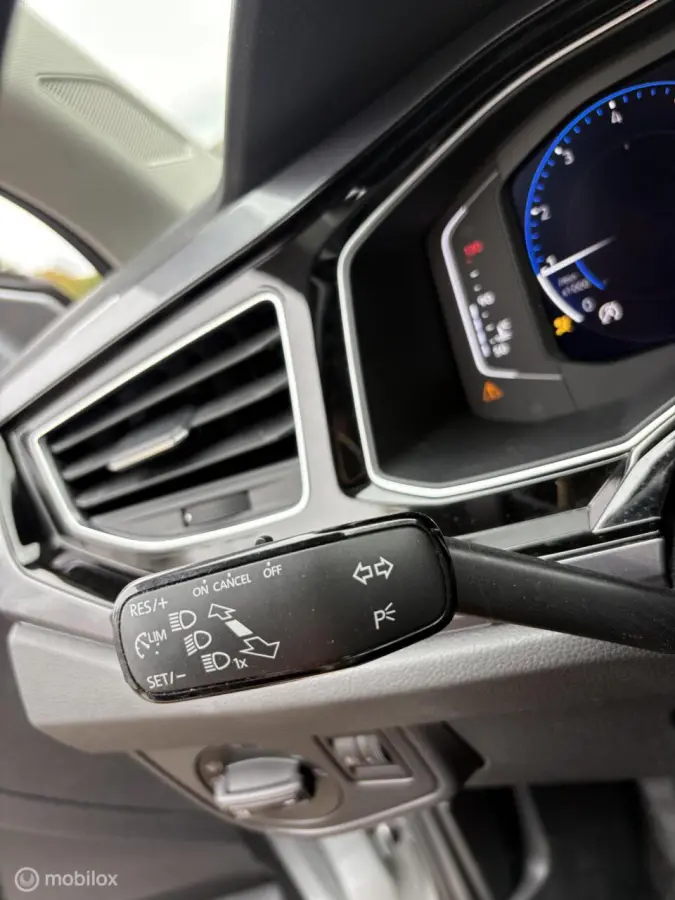1.0 TSI CARPLAY AIRCO STOEL.V CRUISE PDC