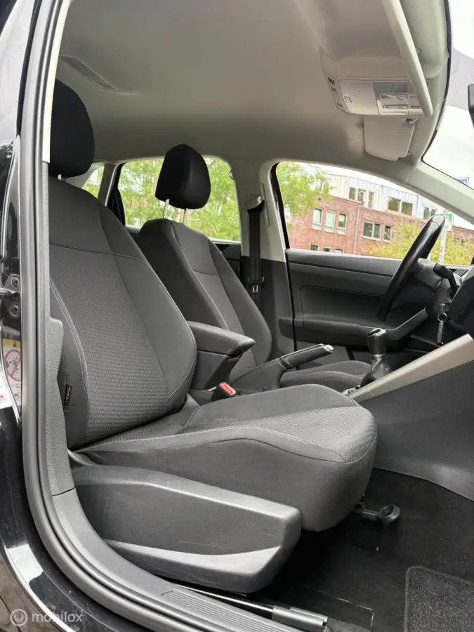 1.0 TSI Comfortline AIRCO CARPLAY CRUISE