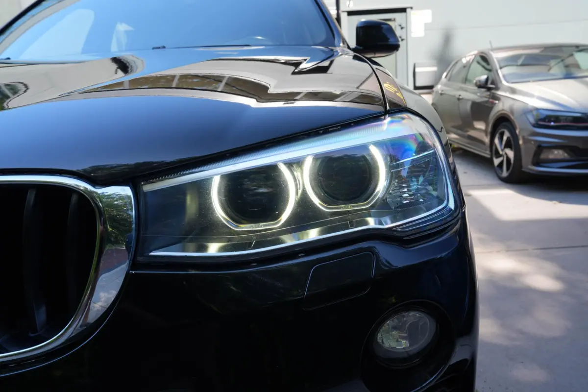 xDrive20i M-Sport | Panorama | Trekhaak | Leder | Navigatie