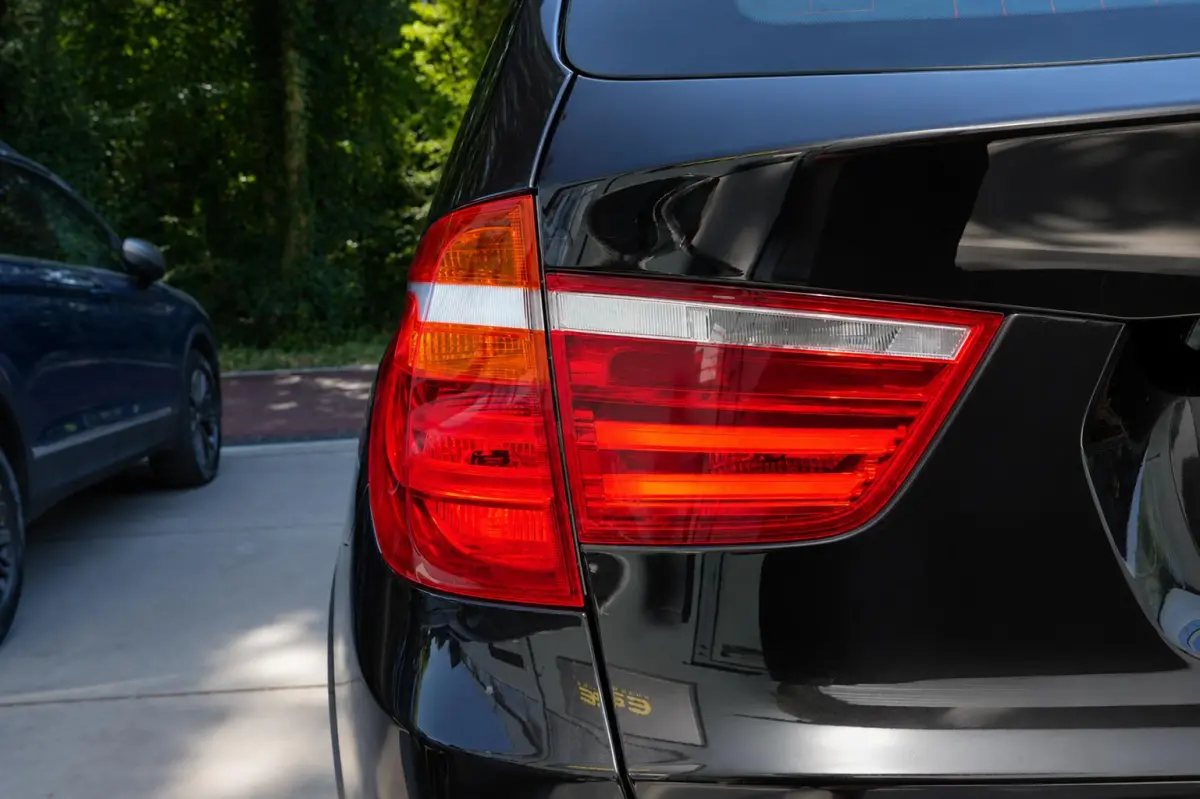 xDrive20i M-Sport | Panorama | Trekhaak | Leder | Navigatie