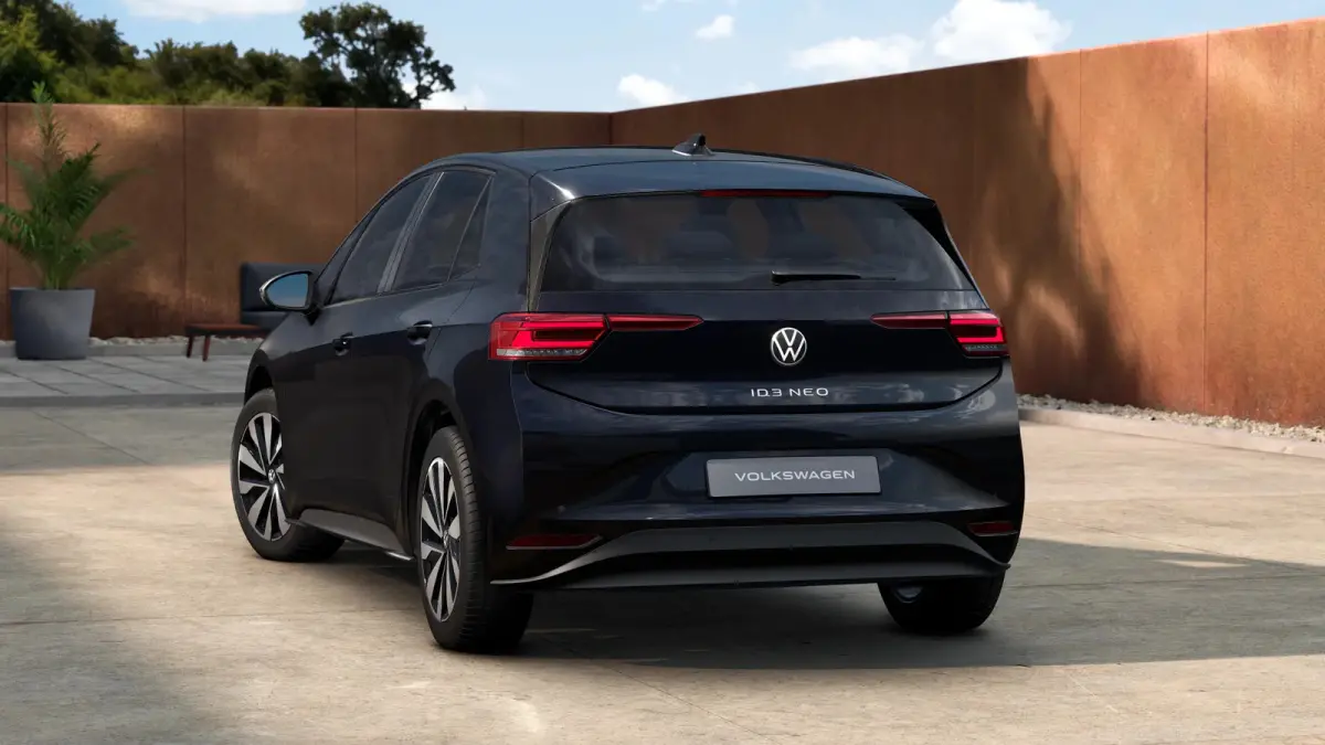 Trend | Automatische afstandsregeling (Adaptive Cruise Control) | Buitenspiegels elektrisch instel-, verwarm- en inklapbaar | Comfort Pakket