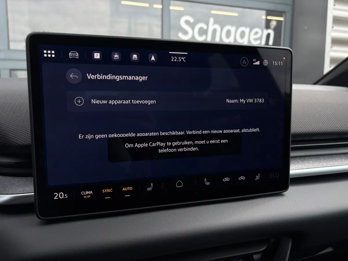 Life | Airconditioning automatisch, 2-zone (Climatronic) | Automatische afstandsregeling (Adaptive Cruise Control) | Buitenspiegels elektrisch instel-, verwarm- en inklapbaar