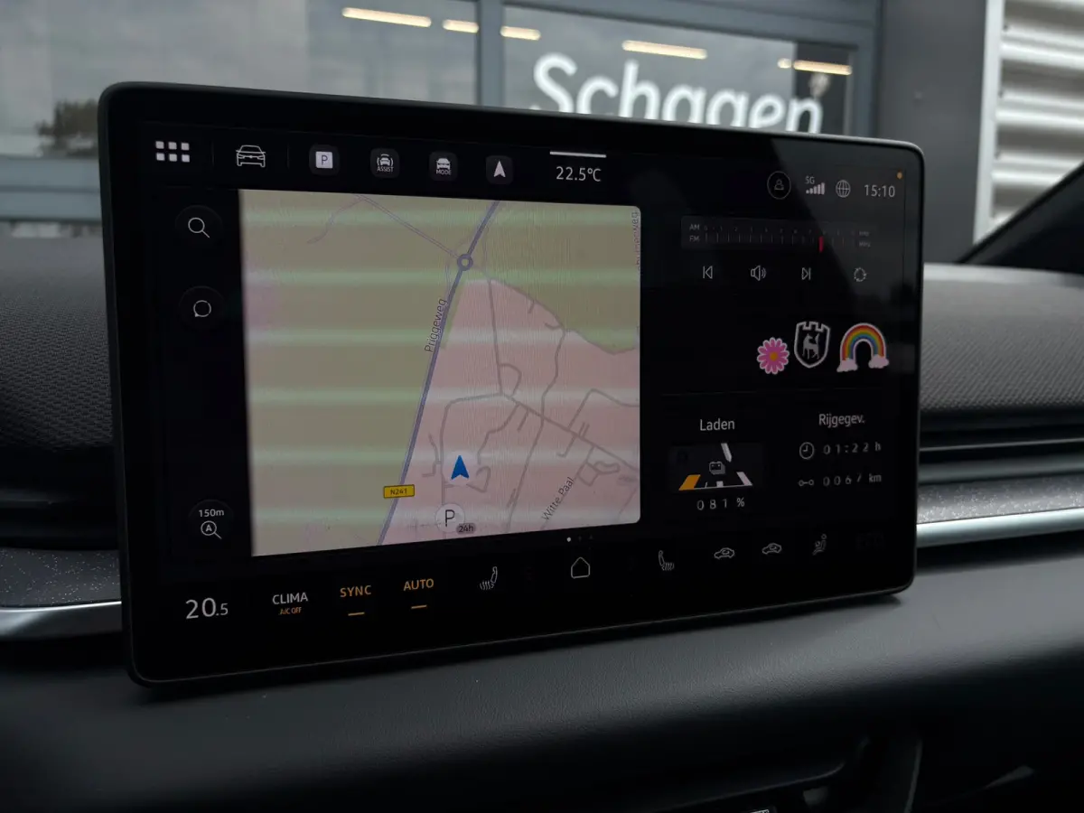 Life | Airconditioning automatisch, 2-zone (Climatronic) | Automatische afstandsregeling (Adaptive Cruise Control) | Buitenspiegels elektrisch instel-, verwarm- en inklapbaar