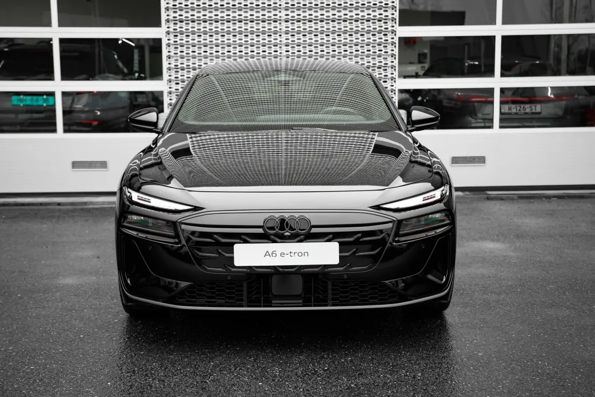 S edition | Audi smartphone interface | Comfortsleutel | Elektrisch instelbare voorstoelen