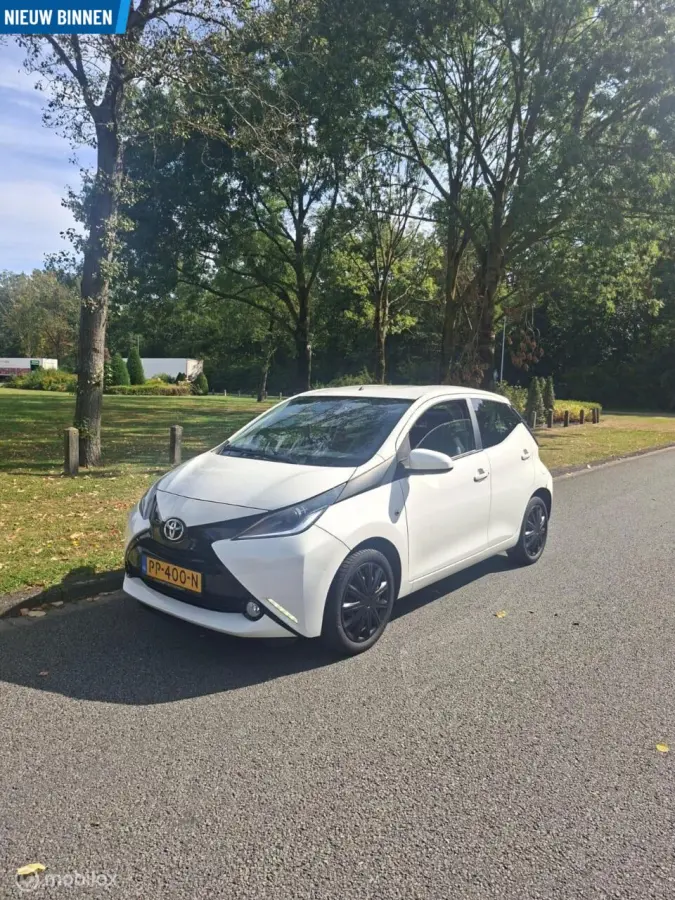 Toyota Aygo 2017 Benzine Handgeschakeld leasen