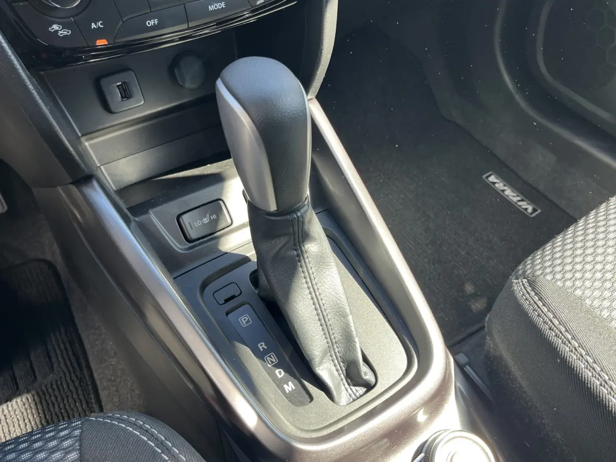 1.4 Boosterjet Smart Hybrid AllGrip Select Automaat | In meerdere kleuren uit voorraad leverbaar | Adapt. Cruise | Camera | Dodehoek | Rijstrook | Stoelverwarming | etc. etc.