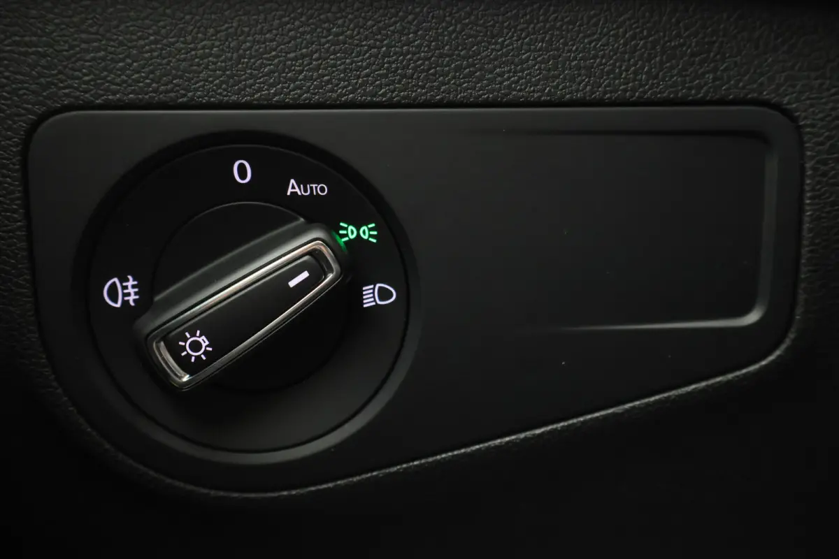 1.4 TSI DSG Plug-in Hybrid Life Virtual Cockpit, ACC, Camera, Apple CarPlay, PDC, Stoelverwarming, 17”