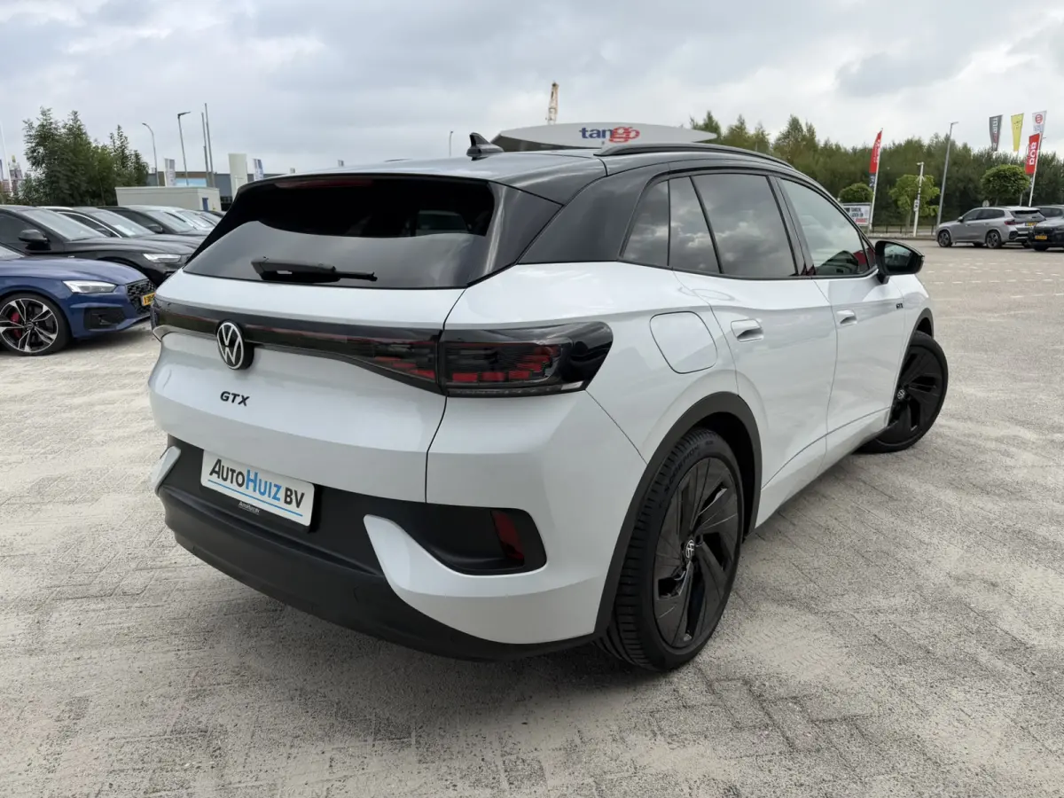 GTX Limited Edition 4MOTION 82 kWh Panoramadak Keyless Entry Carplay 21 Inch ACC t/m 524 km WLTP! Garantie tot 03-2030