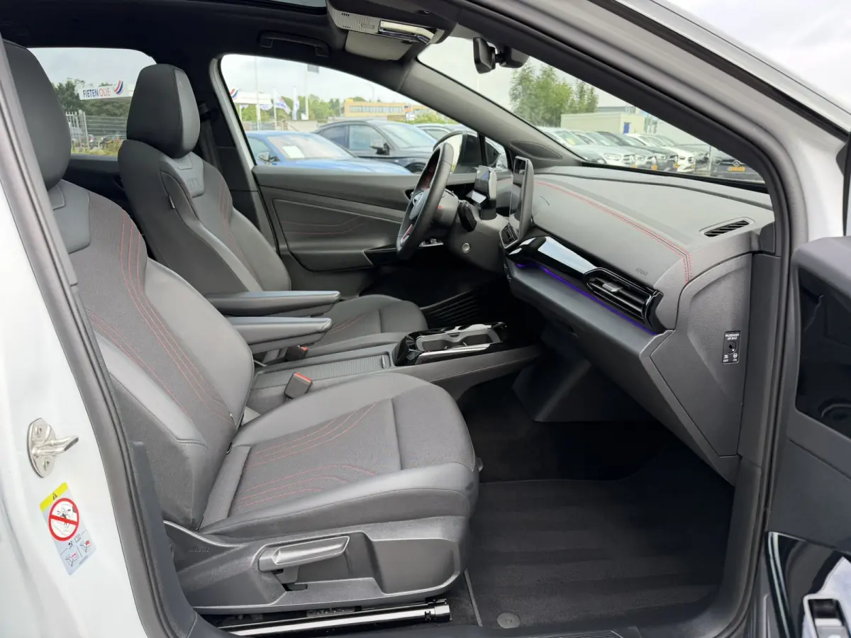 GTX 4MOTION 82 kWh Panoramadak Keyless Entry Carplay 21 Inch ACC t/m 524 km WLTP! Garantie tot 03-2030