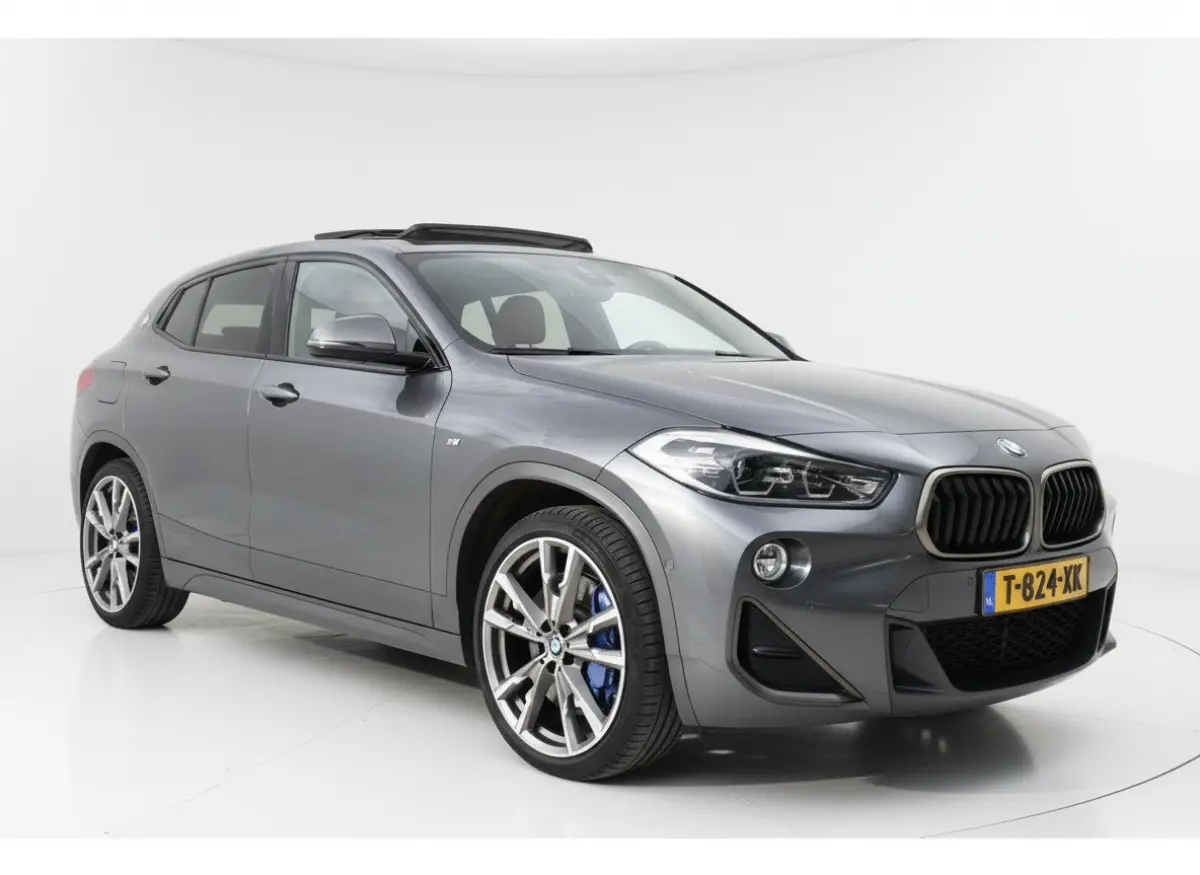 M -SPORT M35iA 306PK HIGH EXECUTIVE M-SPORT HARMAN-KARDON/CAMERA/PANORAMADAK