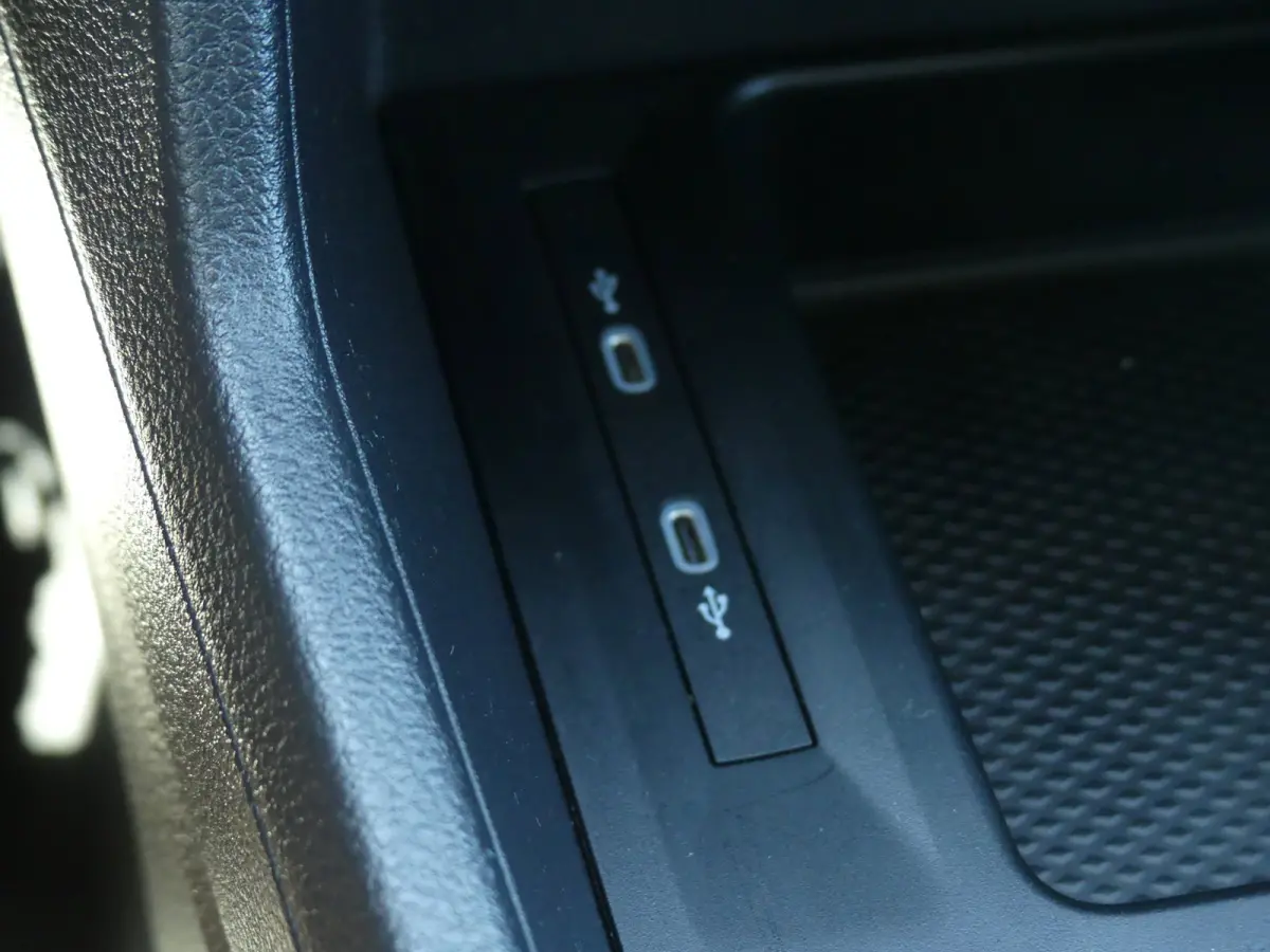 2.0 TDI Style / Carplay