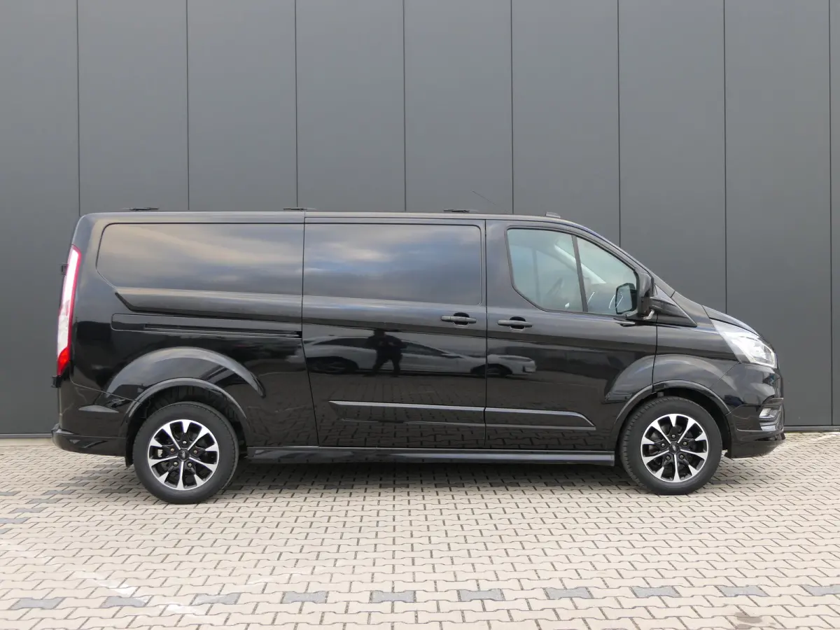 320 2.0 TDCI 185pk Automaat L2H1 Sport | Camera | BLIS | Navigatie | Bijrijdersbank | Trekhaak | CarPlay/Android Auto