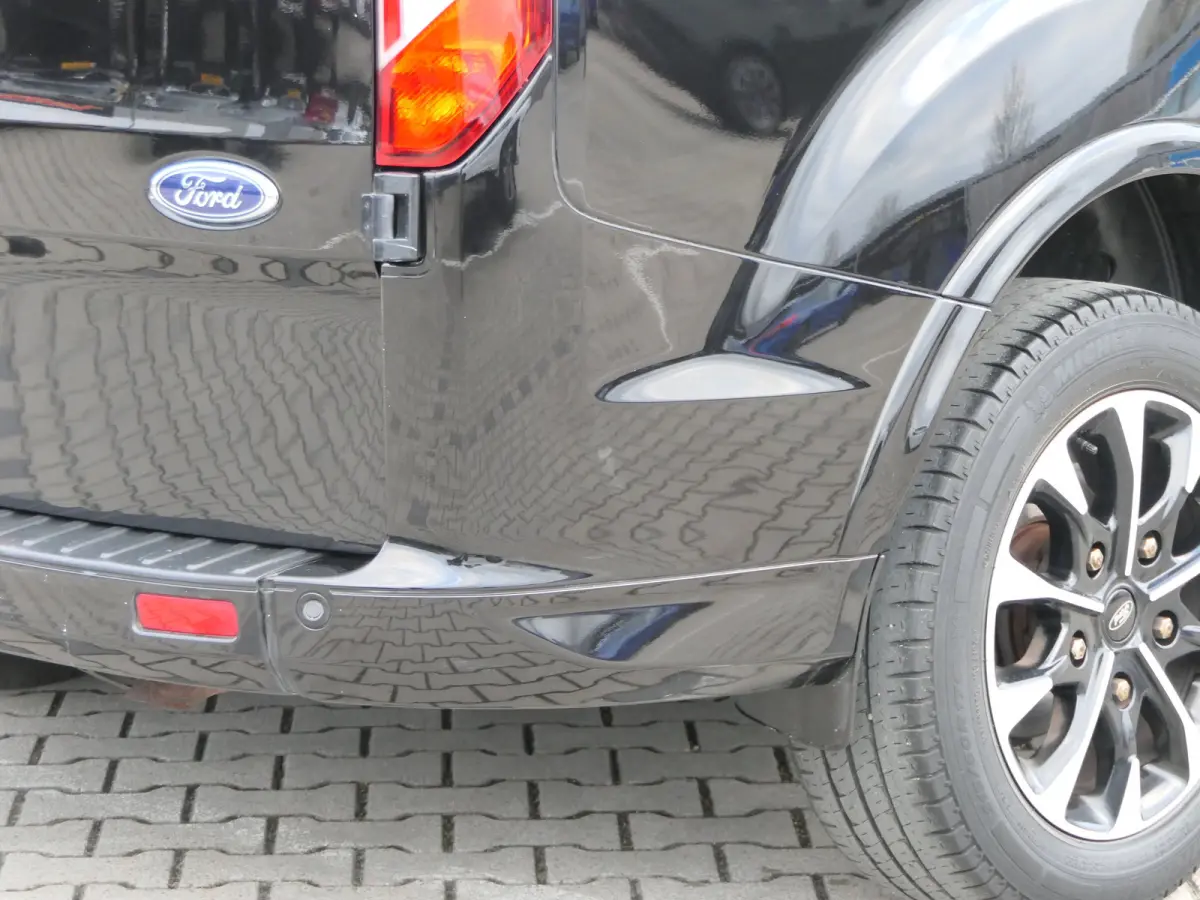 320 2.0 TDCI 185pk Automaat L2H1 Sport | Camera | BLIS | Navigatie | Bijrijdersbank | Trekhaak | CarPlay/Android Auto