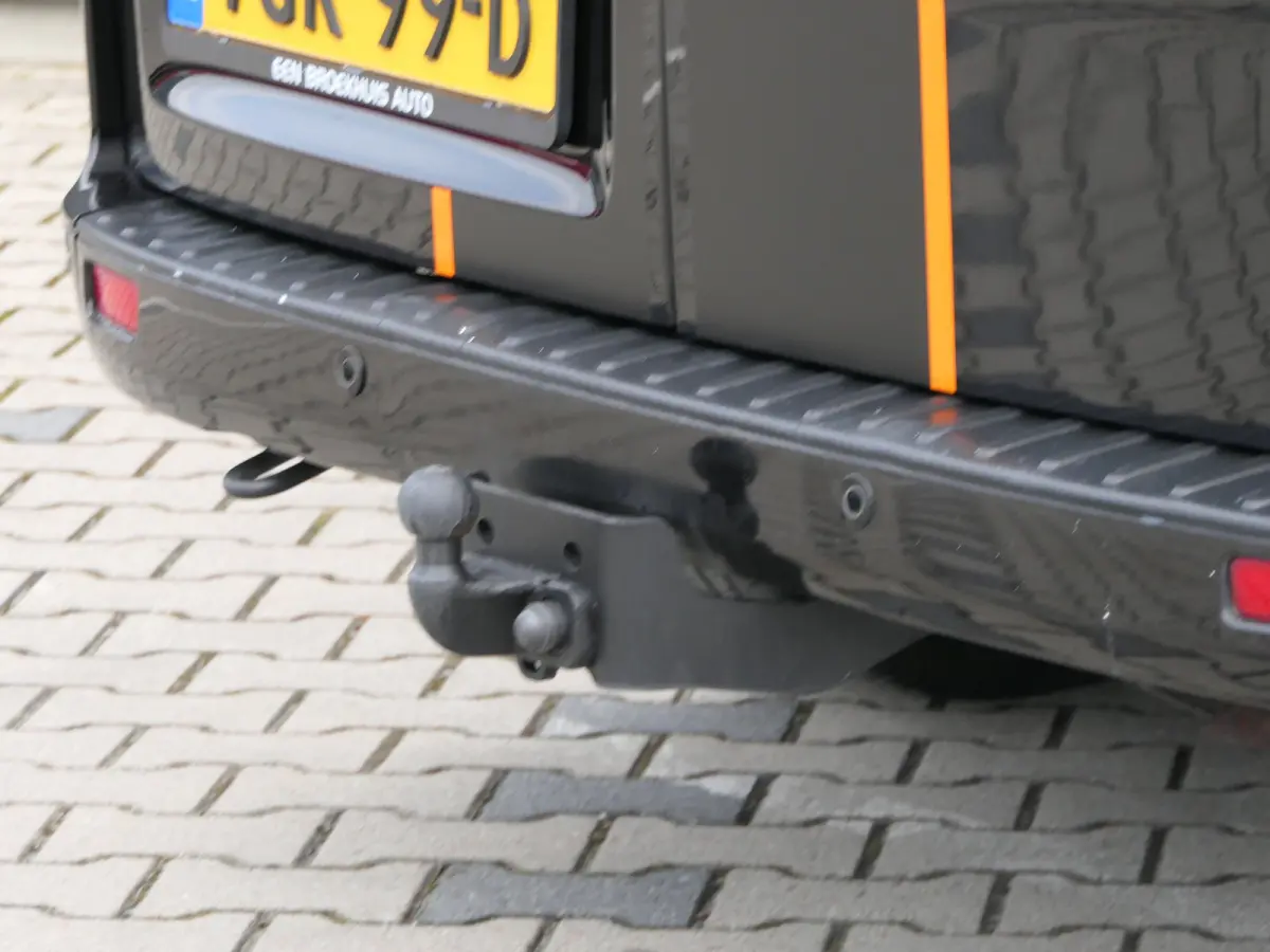 320 2.0 TDCI 185pk Automaat L2H1 Sport | Camera | BLIS | Navigatie | Bijrijdersbank | Trekhaak | CarPlay/Android Auto