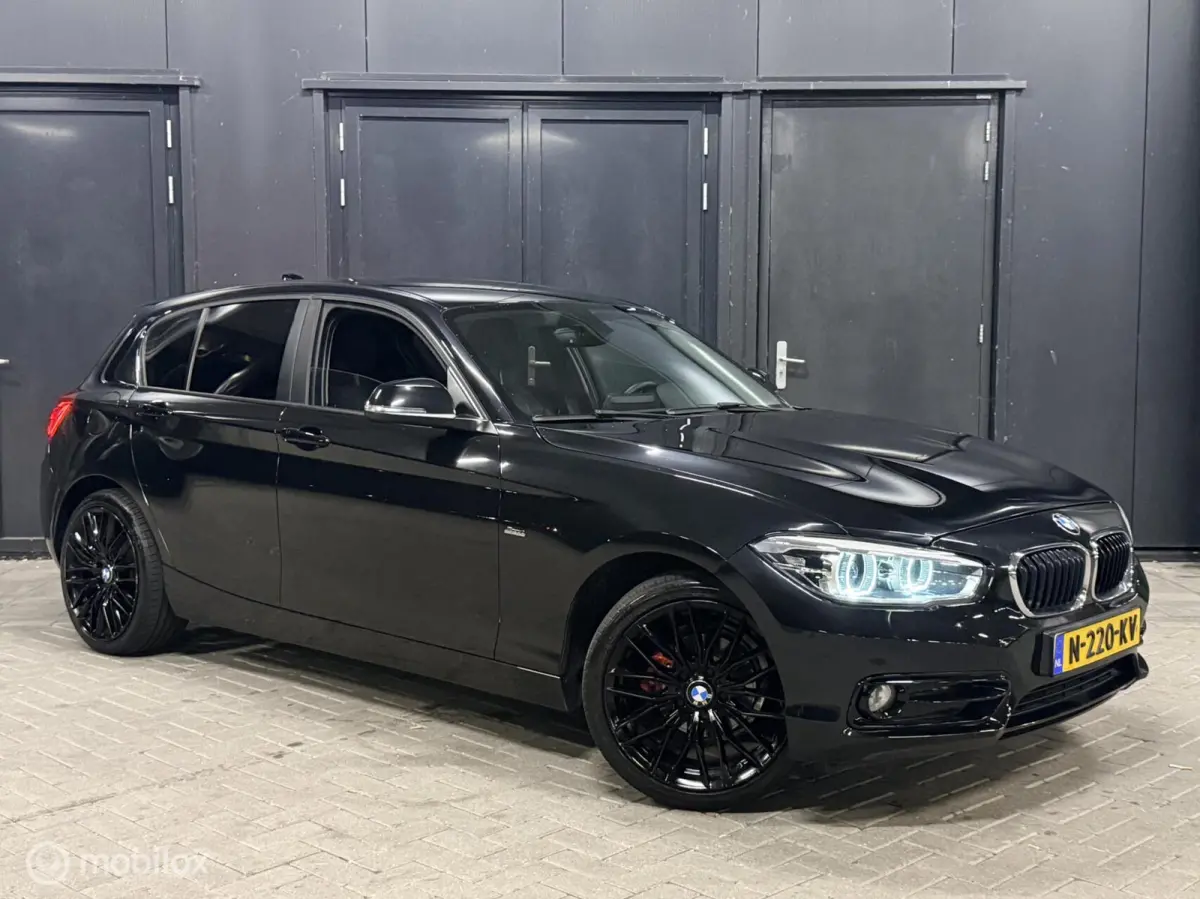 118i Centennial High Executive LED/18inch/sport