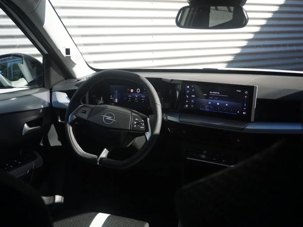 1.2 Turbo Hybrid GS