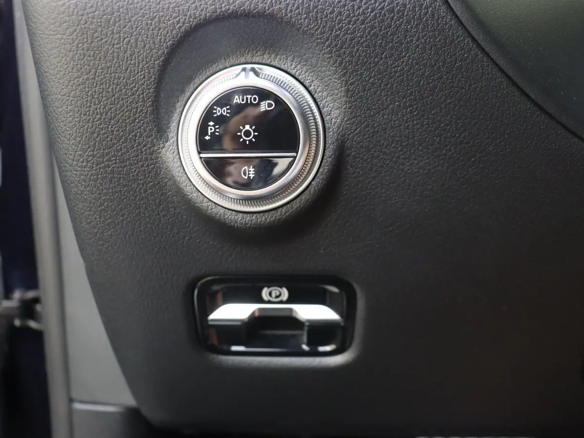 300 e AMG Line / Memory-Stoelen / 360Graden-Camera / Night-Pakket /