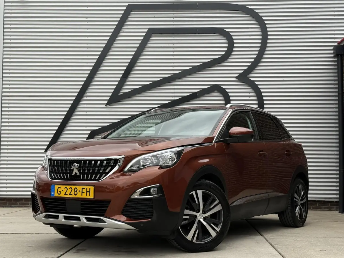 1.2 PureTech Crossway 1e Eigenaar|Navi|Trekhaak|D-riem vv in 2024|i-Cockpit|Camera|Carplay|Clima|Cruise|Elektr. Achterklep|APK tot 07-2027