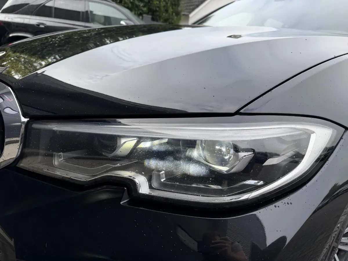 320d High Executive M-Sport | Navigatie | DAB | Parkeersensoren | Elektrische Achterklep |