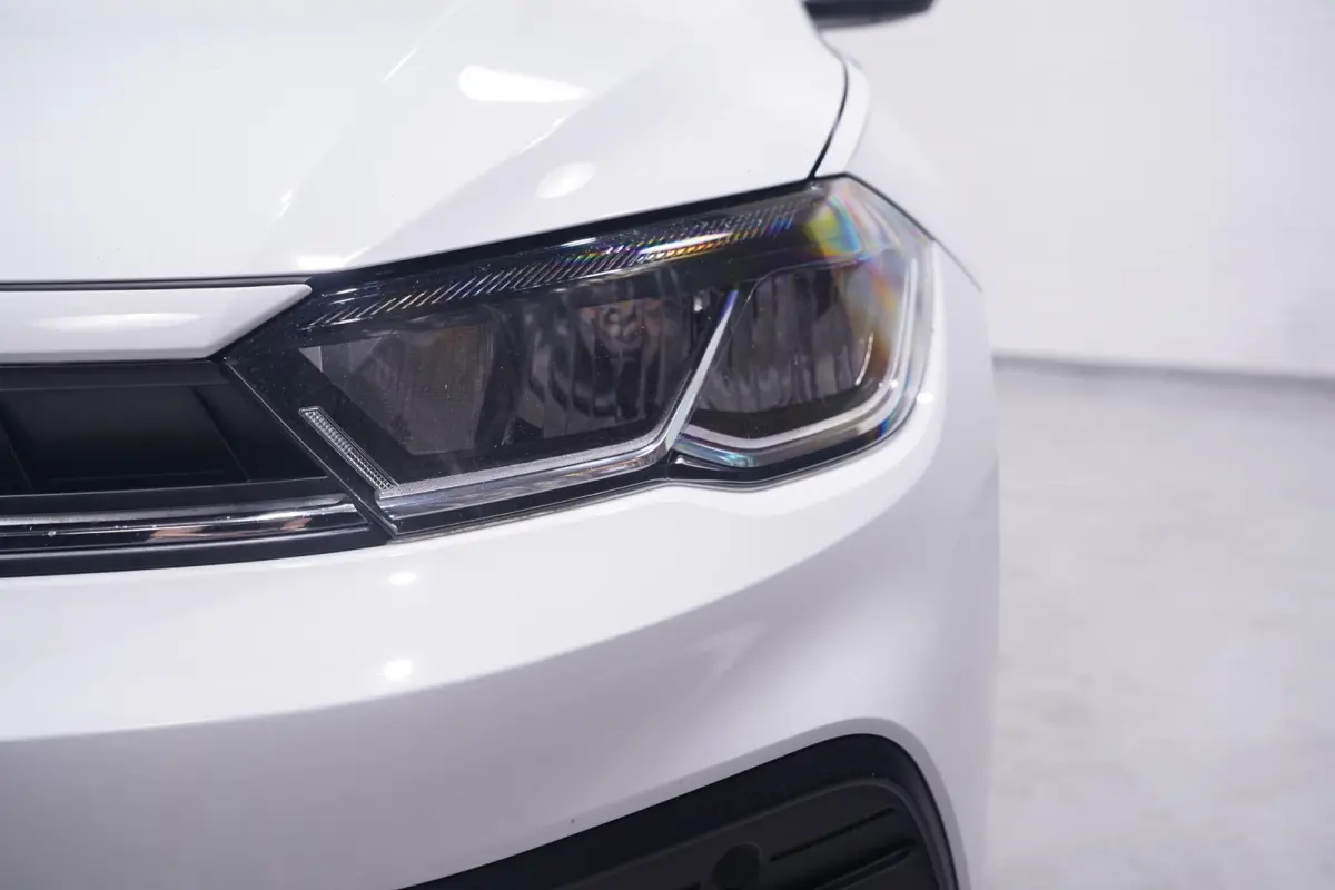 1.0 MPI Polo Airco Cruise Regensensor Licht en zicht pakket