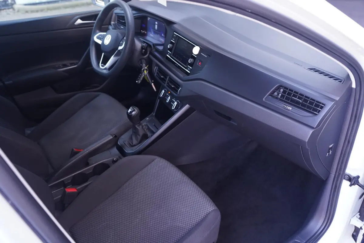 1.0 MPI Polo Airco Cruise Regensensor Licht en zicht pakket