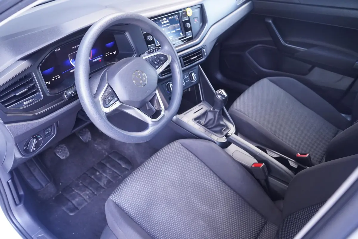 1.0 MPI Polo Airco Cruise Regensensor Licht en zicht pakket