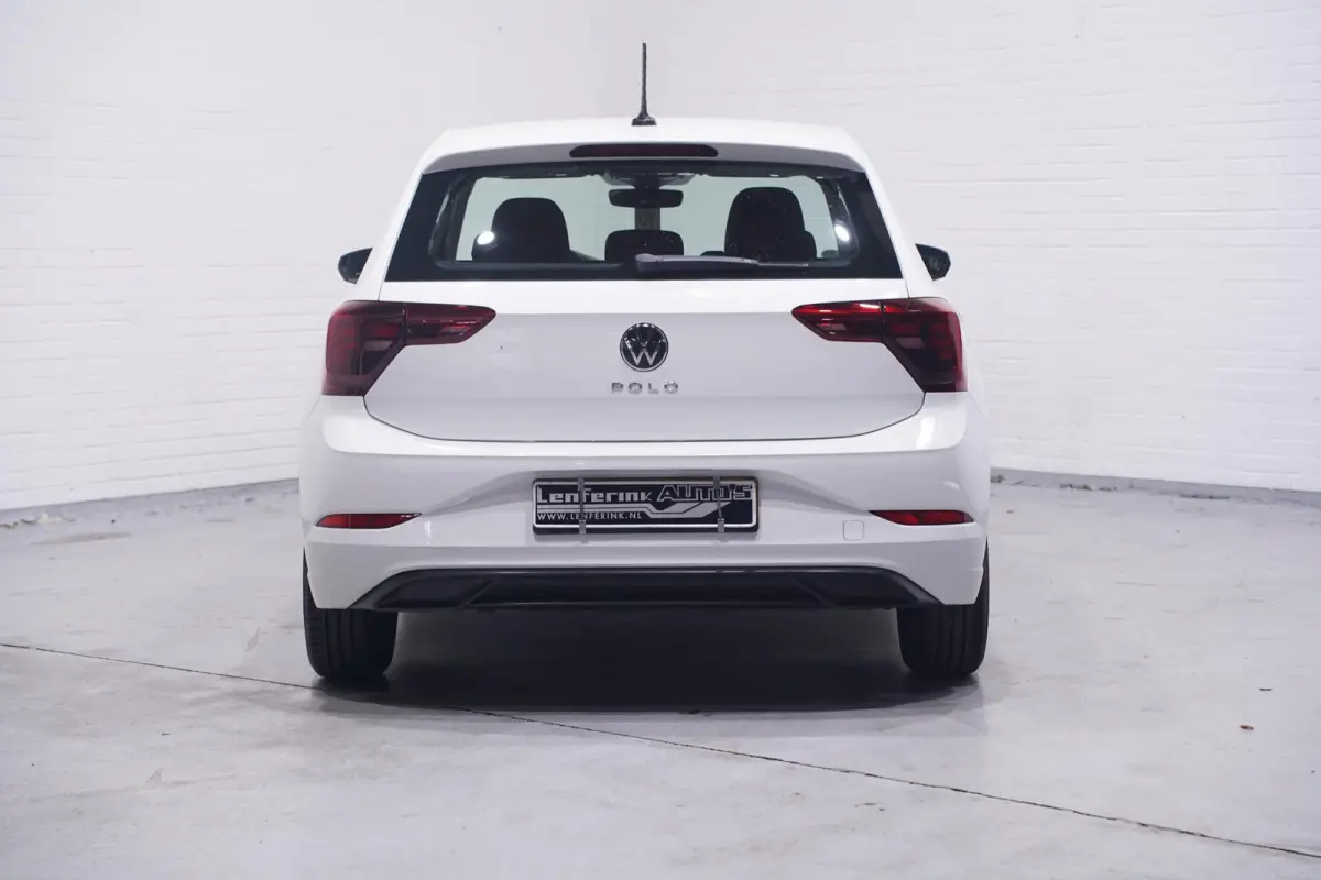 1.0 MPI Polo Airco Cruise Regensensor Licht en zicht pakket