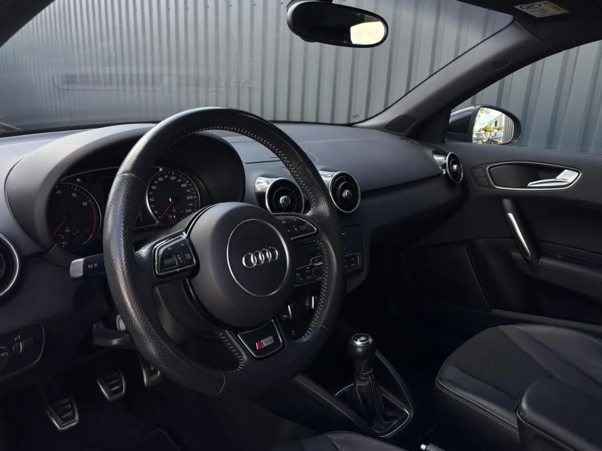 1.0 TFSI Sport S line Edition cruise bluetooth